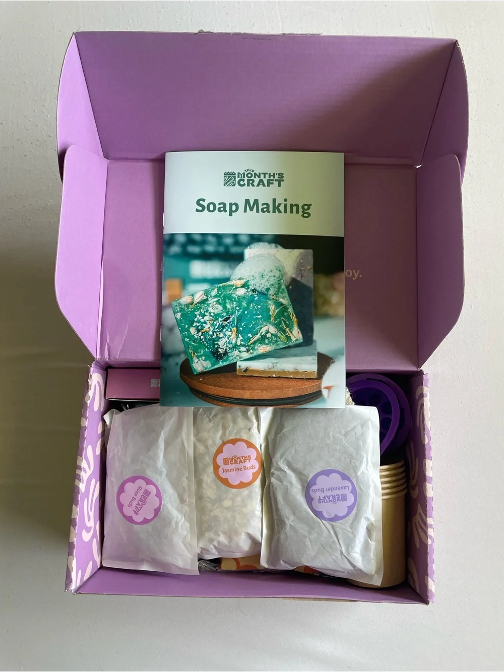 This Month’s Craft / Set of 2 / Diamond Painting Kit & Soap Making Kit Combo
